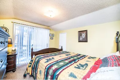 936 D Lane, Big Bear City, CA 92314 - Photo 7