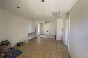 9389 N Loop Blvd, California City, CA 93505 - Photo 5