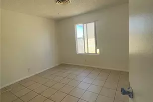 9389 N Loop Blvd, California City, CA 93505 - Photo 5