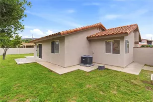 11034 Sierra Tree Ln, Riverside, CA 92505 - Photo 19