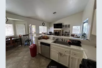 12260 Via De Palmas, Moreno Valley, CA 92555 - Photo 13