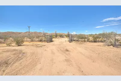 55525 Ornelas Lane, Landers, CA 92285 - Photo 29