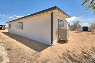 55525 Ornelas Ln, Landers, CA 92285 - Photo 7