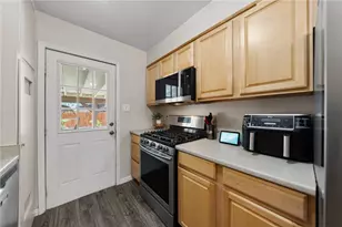 4869 Serrano Pl, Riverside, CA 92504 - Photo 23