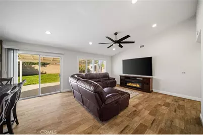6113 Riverside, Rialto, CA 92377 - Photo 15