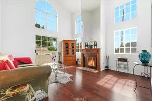 871 S Lucerne, Los Angeles, CA 90005 - Photo 3