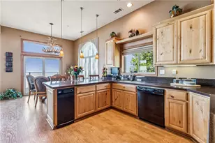 24143 Rockview, Crestline, CA 92325 - Photo 7