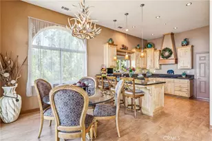24143 Rockview, Crestline, CA 92325 - Photo 9