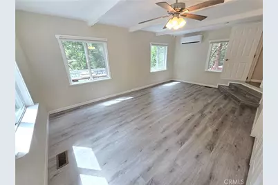 26058 Fire Hall Loop, Twin Peaks, CA 92391 - Photo 15