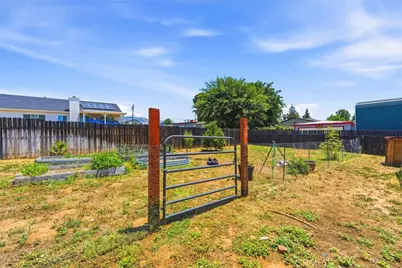 34863 Date, Yucaipa, CA 92399 - Photo 47