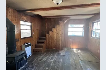 31979 Encina, Running Springs, CA 92382 - Photo 9