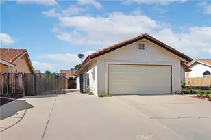 26166 Windemere Way, Moreno Valley, CA 92555 - Photo 33