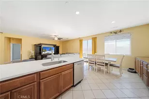 13427 Cypress, Victorville, CA 92395 - Photo 19