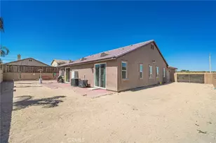 13427 Cypress, Victorville, CA 92395 - Photo 33
