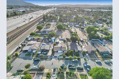 126 N Cota, Corona, CA 92882 - Photo 37