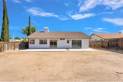 14260 Hillsborough, Victorville, CA 92392 - Photo 23