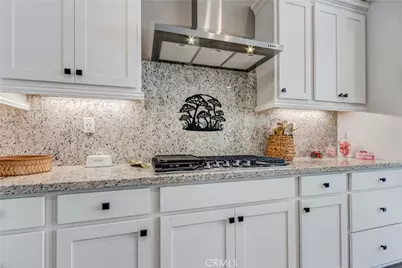 11137 Briar Rose Court, Corona, CA 92883 - Photo 17