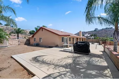 5608 Via Escalante, Jurupa Valley, CA 92509 - Photo 37