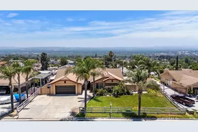 5608 Via Escalante, Jurupa Valley, CA 92509 - Photo 3