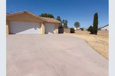 15358 Lookout, Apple Valley, CA 92307 - Photo 21