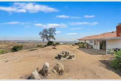 20061 Lounsberry, Perris, CA 92570 - Photo 37