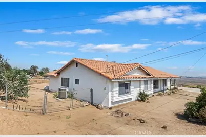 20061 Lounsberry, Perris, CA 92570 - Photo 7