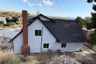 755 Huston Dr, Riverside, CA 92507 - Photo 9