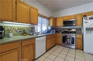 1393 Rabbit Peak, Hemet, CA 92545 - Photo 7