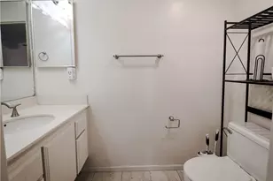 2264 Rose Ave, Signal Hill, CA 90755 - Photo 9