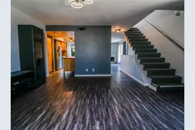 2264 Rose Avenue, Signal Hill, CA 90755 - Photo 17