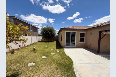 2460 Fernwood, Perris, CA 92570 - Photo 5