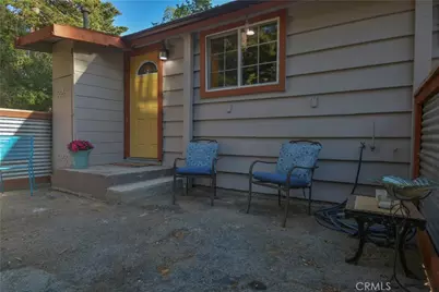 1935 Poplar, Running Springs, CA 92382 - Photo 7