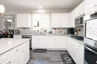 862 Corisante Court, Perris, CA 92571 - Photo 13
