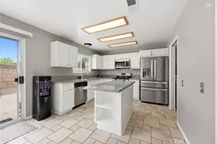 3355 Shining Star, Corona, CA 92881 - Photo 3