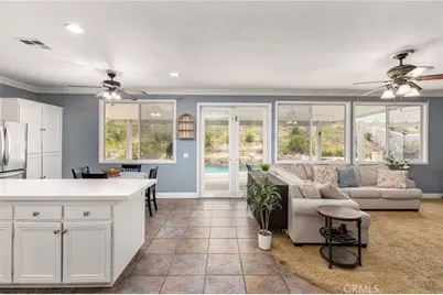 27210 Arrow Point, Corona, CA 92883 - Photo 5