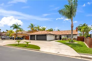 22667 Castle Crag, Canyon Lake, CA 92587 - Photo 9