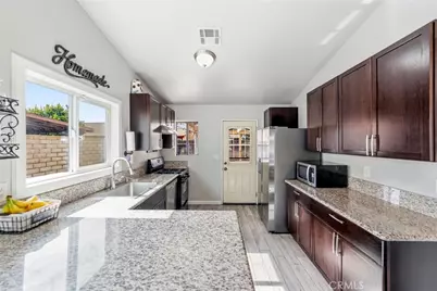 348 Blue Ridge Lane, San Jacinto, CA 92583 - Photo 21