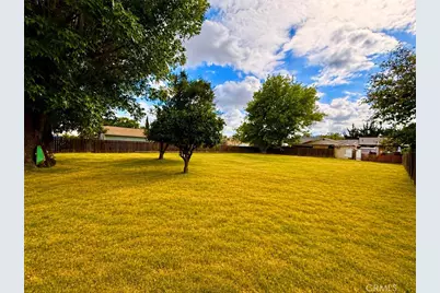1335 S Hamilton, Pomona, CA 91766 - Photo 59