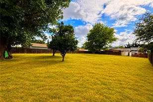 1335 S Hamilton, Pomona, CA 91766 - Photo 59