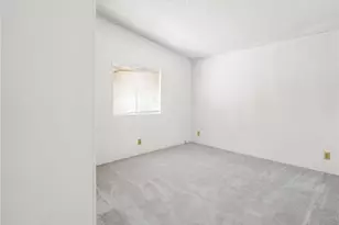 10164 White, Phelan, CA 92371 - Photo 13