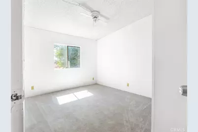 10164 White, Phelan, CA 92371 - Photo 15