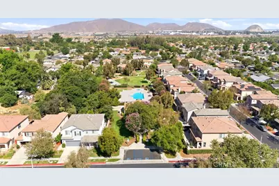 1686 Gilliam Court, Riverside, CA 92501 - Photo 37
