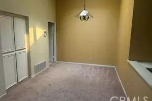 5050 Canyon Crest, Riverside, CA 92507 - Photo 7