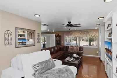 1210 Versailles, Riverside, CA 92506 - Photo 21