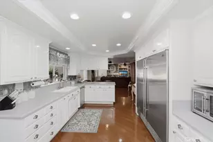1210 Versailles, Riverside, CA 92506 - Photo 29