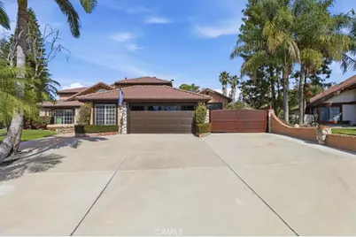 1210 Versailles, Riverside, CA 92506 - Photo 13