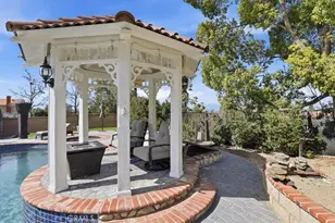 1210 Versailles, Riverside, CA 92506 - Photo 59
