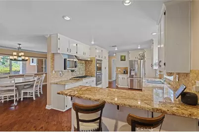 16520 Wagon Wheel Drive, Riverside, CA 92506 - Photo 13