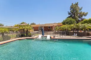 16520 Wagon Wheel Dr, Riverside, CA 92506 - Photo 33