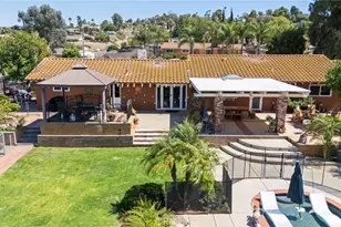 16520 Wagon Wheel Dr, Riverside, CA 92506 - Photo 51
